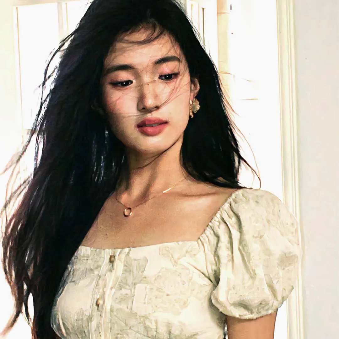 古堡女魔君